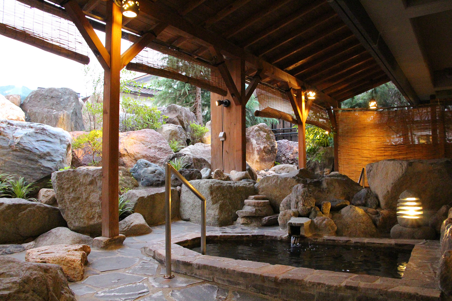 丸山温泉 古城館