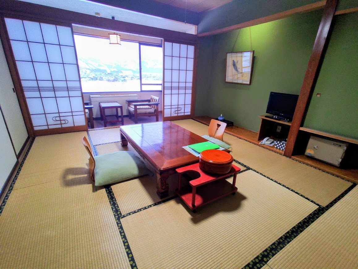 ほてる木の芽坂