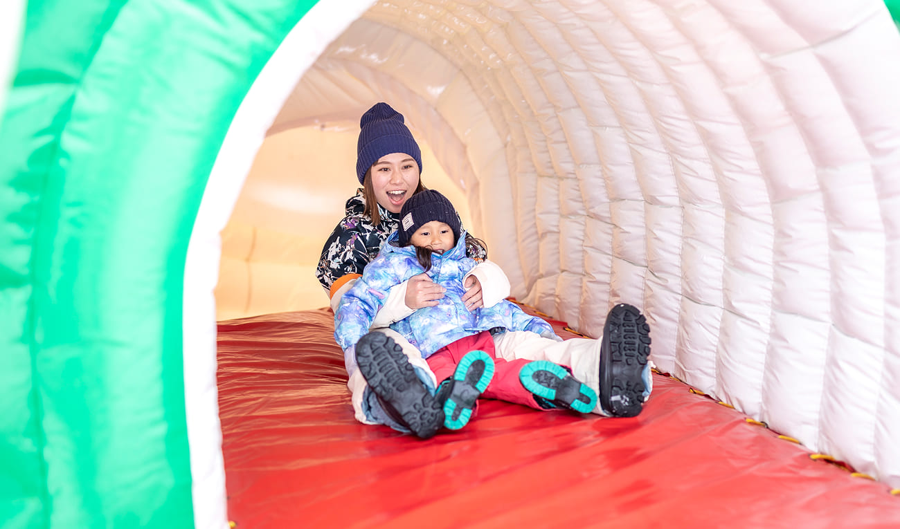 雪遊びエリア全体の様子