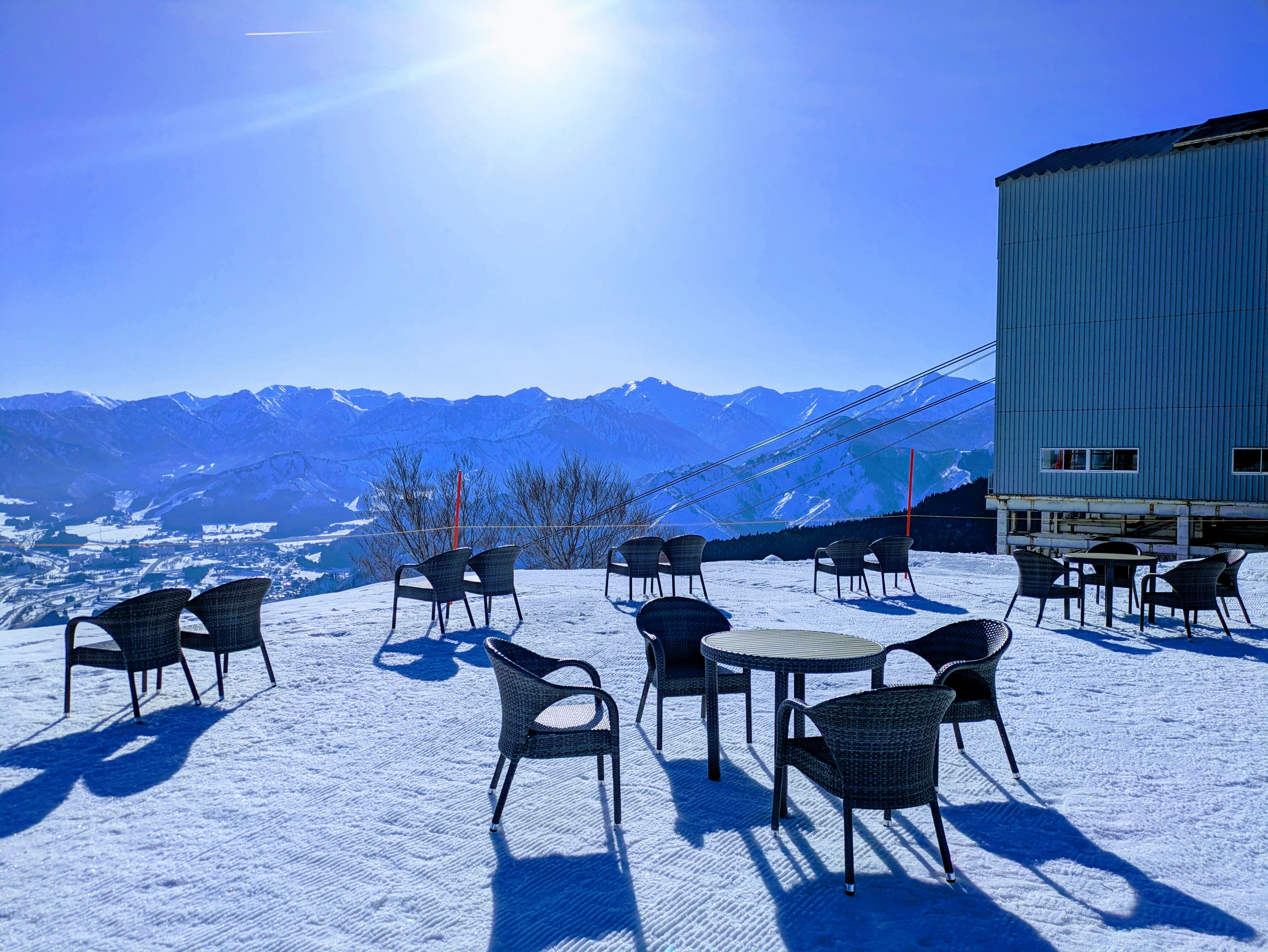 雪上カフェ(メイン)